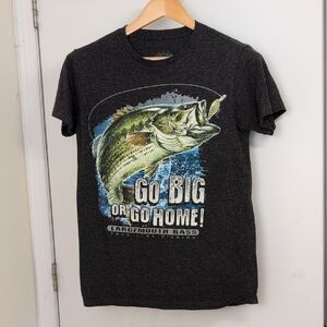 FISHERMAN CHARCOAL T SHIRT SIZE SMALL